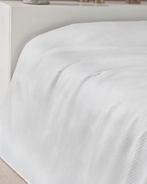 نموذج غطاء سرير بيكيه ARIEN