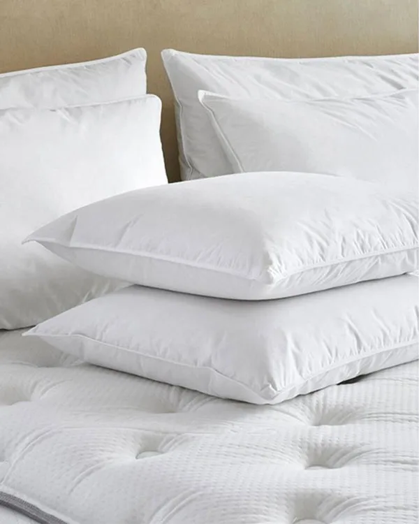 HIGH موديل وسادة